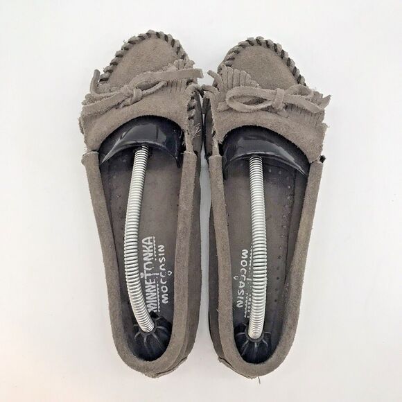 Minnetonka 4011 Kilty Plus Grey Moccasins Women's 6 Suede Leather Nub Sole Shoes - Picture 6 of 10